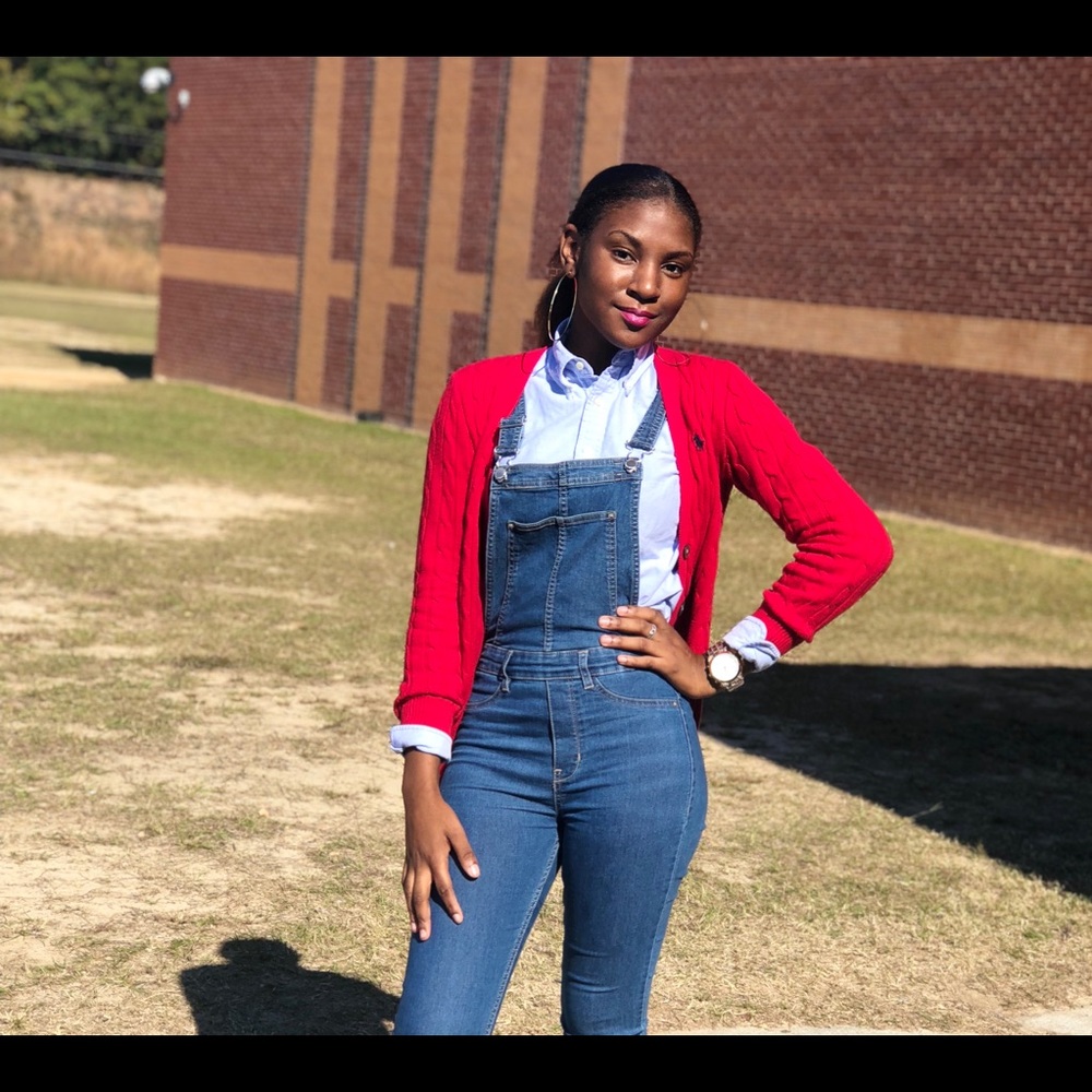 Meet your Posher, Asia -elizabeth